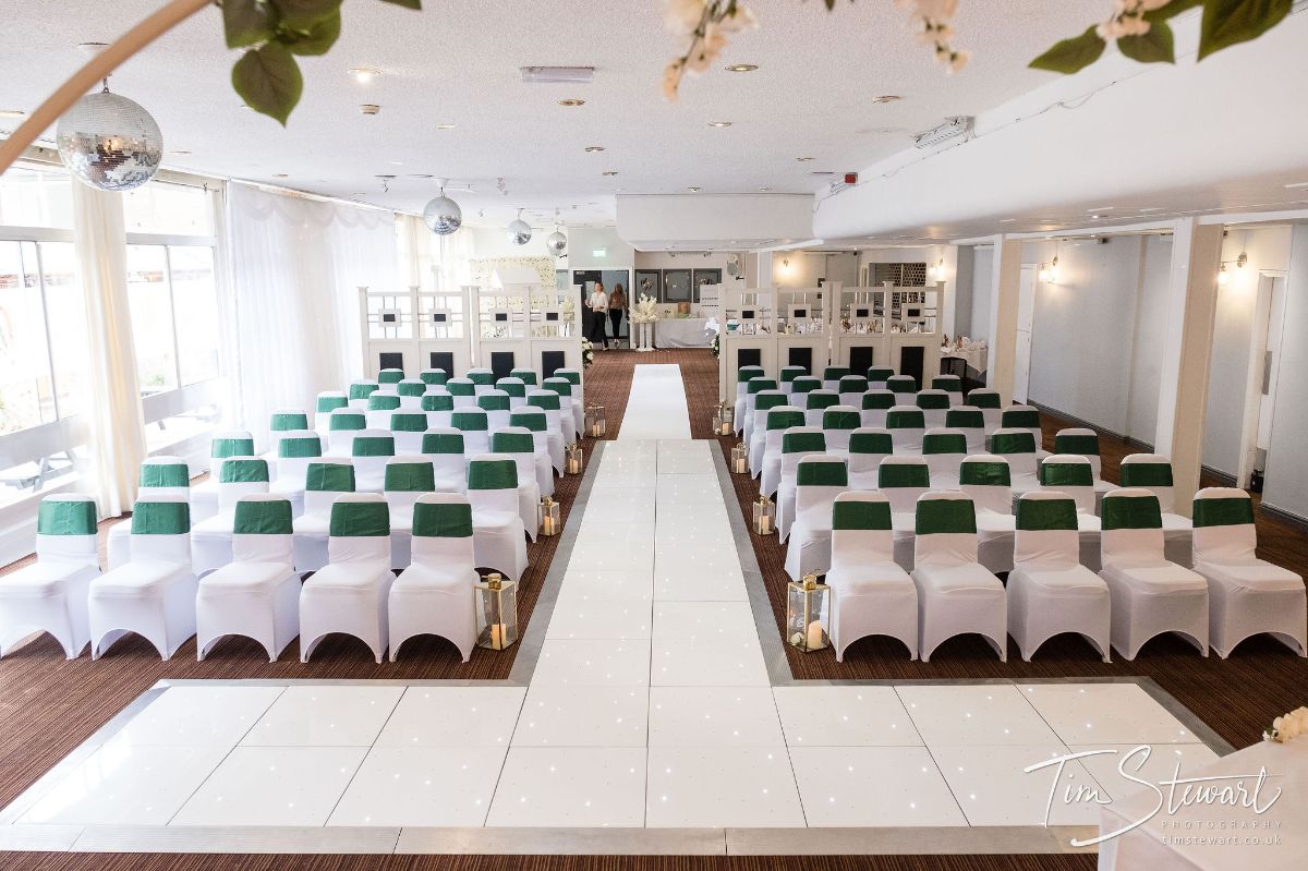 Gallery Item 2 for Sporting Lodge Inns