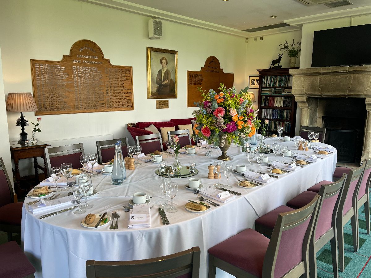 Gallery Item 9 for Royal Mid-Surrey Golf Club